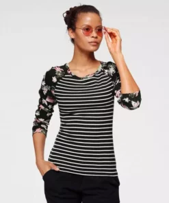 KangaROOS Langarmshirt im angesagtem Mustermix Schwarz, Weiß-marine-gestreift, Himbeere 18 KangaROOS Langarmshirt im angesagtem Mustermix Schwarz, Weiß-marine-gestreift, Himbeere -KangaROOS Verkaufsladen 0196270d 204b 59cb 80e3 b145f2ca9aa4