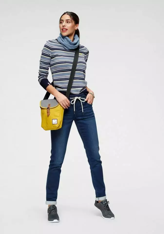 KangaROOS Streifenpullover mit großem doppellagigem Rollkragen Blau-weiß-gestreift, Hellgrau-rosa-gestreift 4 KangaROOS Streifenpullover mit großem doppellagigem Rollkragen Blau-weiß-gestreift, Hellgrau-rosa-gestreift – Bild 4