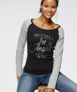 KangaROOS Longsleeve mit Metallic-Print vorne Marine-blau, Schwarz-grau-meliert, Wei&szlig;-hellgrau-meliert, Beere -KangaROOS Verkaufsladen 1ba8a65f 52ad 581b b119 45ad11c0f3e7