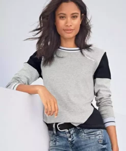 KangaROOS Sweatshirt im Colorblocking-Design mit Pünktchen Rosa-weiß-hellgrau-bedruckt, Schwarz-hellgrau-meliert, Himbeere-meliert, Marine-hellblau 22 KangaROOS Sweatshirt im Colorblocking-Design mit Pünktchen Rosa-weiß-hellgrau-bedruckt, Schwarz-hellgrau-meliert, Himbeere-meliert, Marine-hellblau -KangaROOS Verkaufsladen 27384223