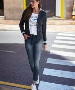 KangaROOS Sweatblazer mit vielen Details und abnehmbarer Kapuze -KangaROOS Verkaufsladen 27658203