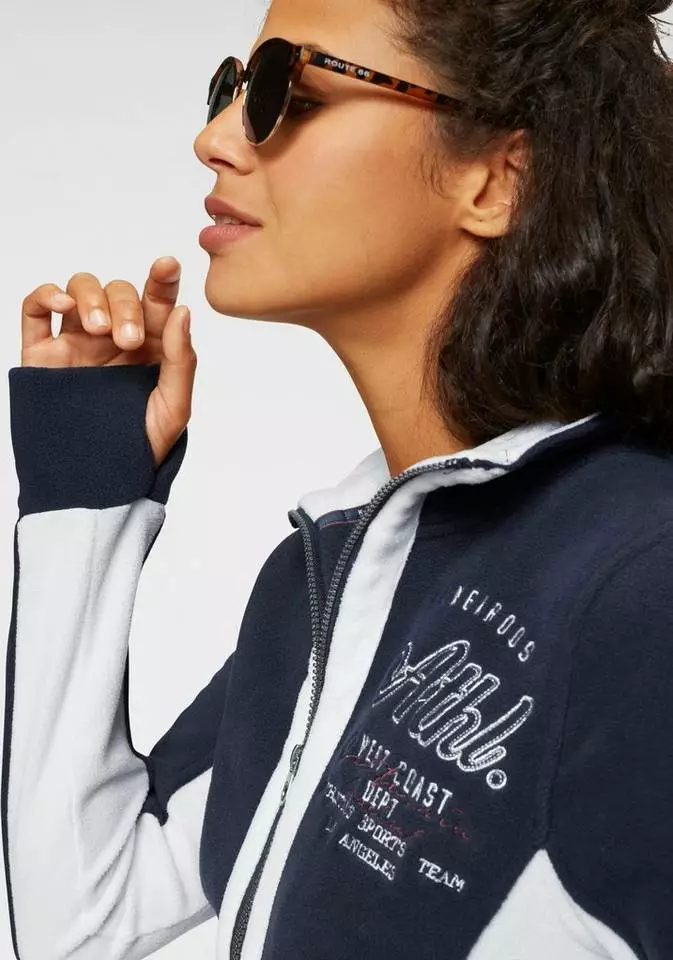 KangaROOS Fleecejacke mit kontrastfarbenen Einsätzen 3 KangaROOS Fleecejacke mit kontrastfarbenen Einsätzen – Bild 3