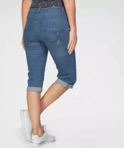 KangaROOS Caprijeans in 7/8 Länge mit destroyed Details Darkblue-used, Blau-denim 35 KangaROOS Caprijeans in 7/8 Länge mit destroyed Details Darkblue-used, Blau-denim -KangaROOS Verkaufsladen 31120036