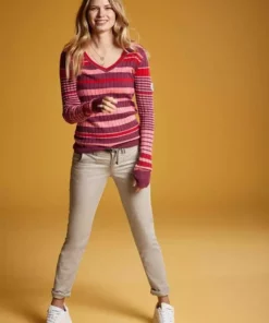 KangaROOS Chinohose (Set, 2-tlg., mit Gürtel) in schmaler Form, mit Kordel zu binden Beige, Schwarz, Weiß, Marine -KangaROOS Verkaufsladen 32580939