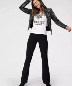 KangaROOS Bikerjacke mit vielen Ösen, Zippern und aufgenähten Sternen Black-used, Blue-used 19 KangaROOS Bikerjacke mit vielen Ösen, Zippern und aufgenähten Sternen Black-used, Blue-used -KangaROOS Verkaufsladen 35221294