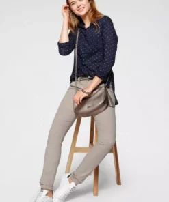 KangaROOS Chinohose (Set, 2-tlg., mit Gürtel) in schmaler Form, mit Kordel zu binden Beige, Schwarz, Weiß, Marine -KangaROOS Verkaufsladen 36308380