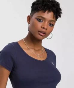 KangaROOS T-Shirt mit V-Neck und silberschimmernden Logodruck auf der Brust - NEUE KOLLEKTION Rosa, Weiß, Marine 10 KangaROOS T-Shirt mit V-Neck und silberschimmernden Logodruck auf der Brust - NEUE KOLLEKTION Rosa, Weiß, Marine -KangaROOS Verkaufsladen 50978150 ec65 50a2 a213 65acd807c19b