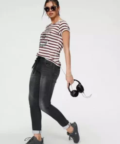 KangaROOS T-Shirt mit großem Metallic-Print vorne Marine-weiß-gestreift, Grau-weiß-gestreift, Bordeaux-weiß-gestreift -KangaROOS Verkaufsladen 527137a0 1ba6 5eab 88c5 7599d73fccc3