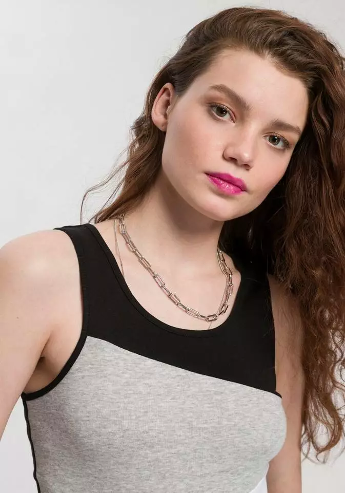 KangaROOS Tanktop mit Color Blocking Details vorne - NEUE KOLLEKTION Weiß-pink-hellgrau-meliert, Dunkelblau-meliert-himmelblau-weiß, Schwarz-weiß-hellgrau-meliert 3 KangaROOS Tanktop mit Color Blocking Details vorne - NEUE KOLLEKTION Weiß-pink-hellgrau-meliert, Dunkelblau-meliert-himmelblau-weiß, Schwarz-weiß-hellgrau-meliert – Bild 3