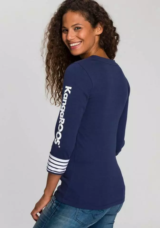 KangaROOS 3/4-Arm-Shirt mit großem Markenschriftzug am Arm Weiß-blau, Schwarz-weiß, Marine-weiß 2 KangaROOS 3/4-Arm-Shirt mit großem Markenschriftzug am Arm Weiß-blau, Schwarz-weiß, Marine-weiß – Bild 2