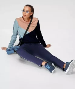 KangaROOS Sweatshirt mit asymetrischem Colour-Blocking - NEUE KOLLEKTION 11 KangaROOS Sweatshirt mit asymetrischem Colour-Blocking - NEUE KOLLEKTION -KangaROOS Verkaufsladen 7cfc1c66 4cda 5c5b 81e6 9361e1ae2c47