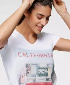 KangaROOS T-Shirt mit sommerlichem Frontprint Weiß Bus, Weiß Käfer -KangaROOS Verkaufsladen 8329e523 a948 5dd6 98e5 3b4d29890225