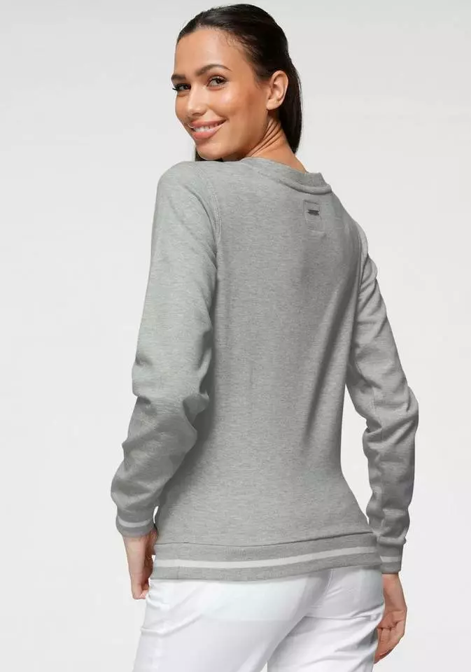 KangaROOS Sweatshirt mit großem Retro Label-Druck im Collage-Look - NEUE KOLLEKTION Hellgrau-meliert, Marine, Weiß 2 KangaROOS Sweatshirt mit großem Retro Label-Druck im Collage-Look - NEUE KOLLEKTION Hellgrau-meliert, Marine, Weiß – Bild 2