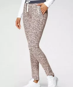 KangaROOS Loungehose mit modischem Allover-Druck und elastischem Bund - NEUE KOLLEKTION Schwarz-weiß, Jeansblau-rosa