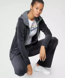 KangaROOS Jazzpants aus weichem Nicky-Samt mit collem Nieten-Logo - NEUE KOLLEKTION Schwarz, Marine -KangaROOS Verkaufsladen a1351930 5009 57b4 9dff a9486125be0f