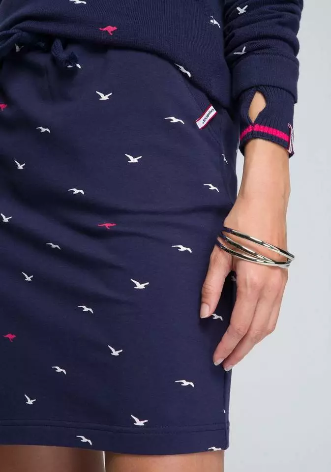 KangaROOS Minirock mit Minimal-Print von Vögeln oder süßen Herzen Rosa, Schwarz-weiß, Anthrazit-meliert, Marine-weiß 3 KangaROOS Minirock mit Minimal-Print von Vögeln oder süßen Herzen Rosa, Schwarz-weiß, Anthrazit-meliert, Marine-weiß – Bild 3