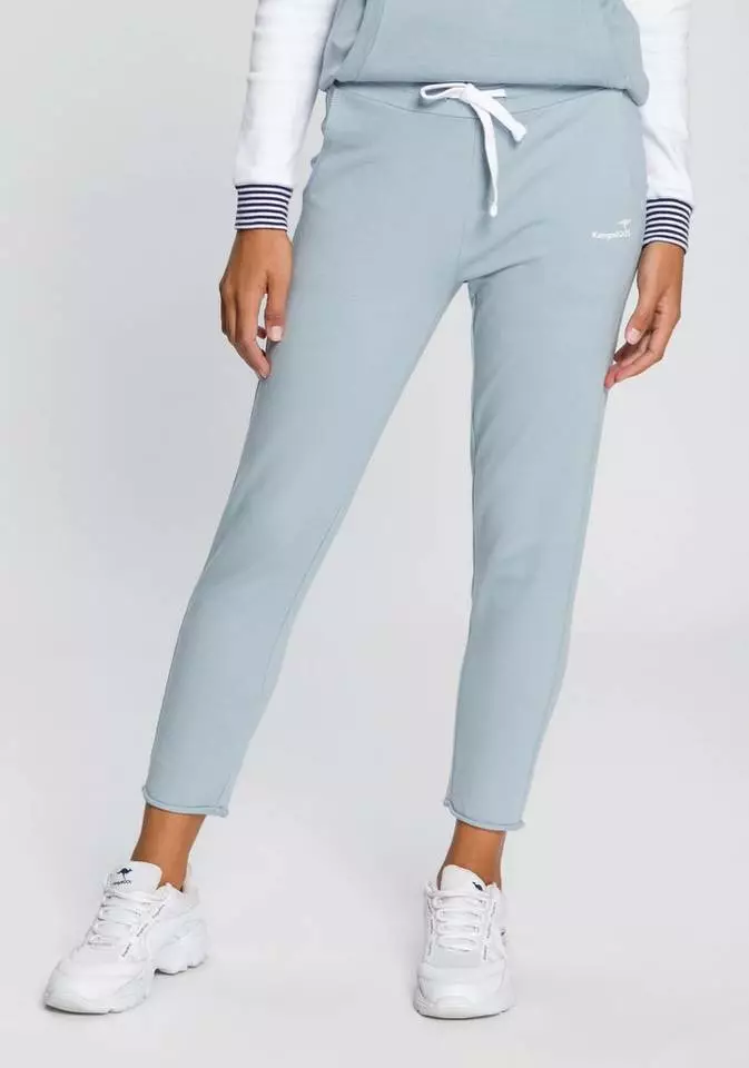 KangaROOS Jogginghose in 7/8-Länge mit Logo-Druck - NEUE KOLLEKTION Graublau, Schwarz, Marine 1 KangaROOS Jogginghose in 7/8-Länge mit Logo-Druck - NEUE KOLLEKTION Graublau, Schwarz, Marine