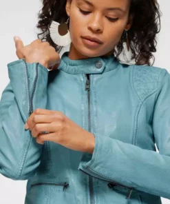 KangaROOS Lederjacke mit Ziersteppungen im sportlichem Biker-Style 12 KangaROOS Lederjacke mit Ziersteppungen im sportlichem Biker-Style -KangaROOS Verkaufsladen a964cf12 5400 5c5e b3eb a4456da22137