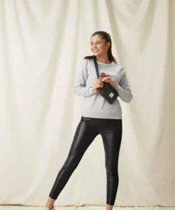 KangaROOS Gürteltasche, mit praktischem Reißverschluss-Rückfach Blau, Schwarz -KangaROOS Verkaufsladen ab501de1 87a3 5003 a1cd 2ea078902128