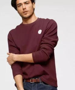 KangaROOS Langarmshirt mit Logobrustbadge Bordeaux, Marine -KangaROOS Verkaufsladen b9521dc4 6d8b 55b1 ac45 f827735bb2d2