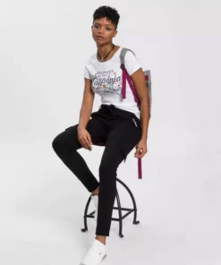 KangaROOS T-Shirt mit blumigen Logodruck im Vintage-Retro-Look - NEUE KOLLEKTION Blau-melange, Weiß -KangaROOS Verkaufsladen e7b4cf10 f4e8 5b18 a5aa b1f7e3170f8b