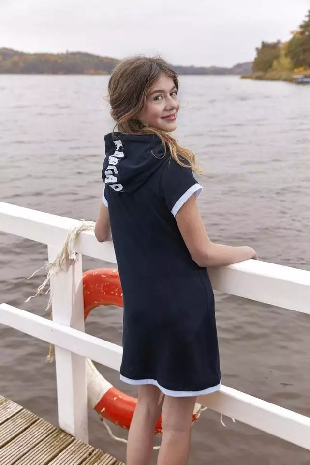 KangaROOS Jerseykleid mit bedruckter Kapuze 4 KangaROOS Jerseykleid mit bedruckter Kapuze – Bild 4