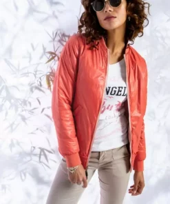 KangaROOS Chinohose (Set, 2-tlg., mit Gürtel) in schmaler Form, mit Kordel zu binden Beige, Schwarz, Weiß, Marine -KangaROOS Verkaufsladen fa84619a 6bdf 5352 91da ab549e20cbaa